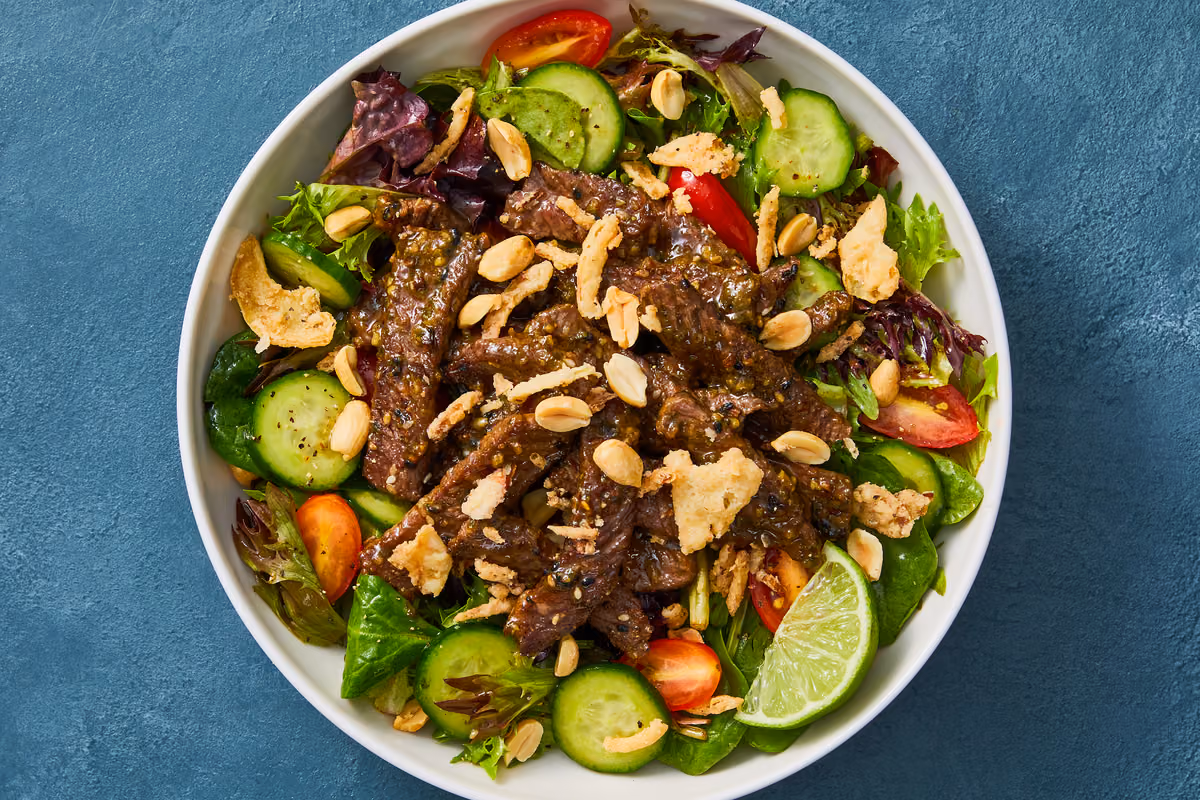 Sesame Ginger Steak Salad