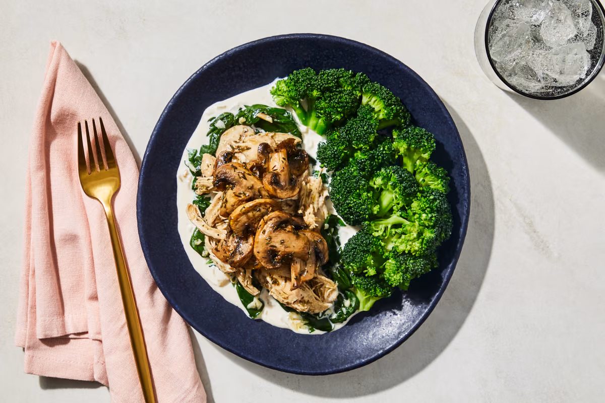 Creamy Spinach and Mushroom Chicken Thighs