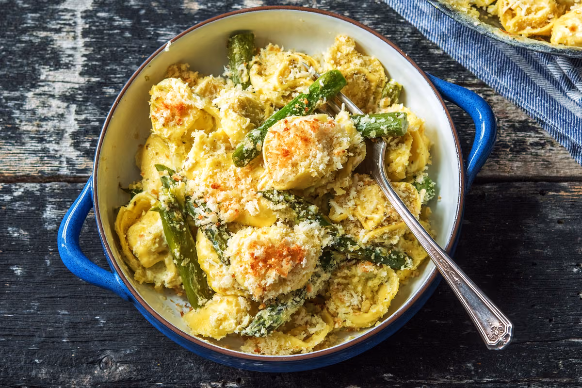 One-Pan Pesto Tortelloni Bake