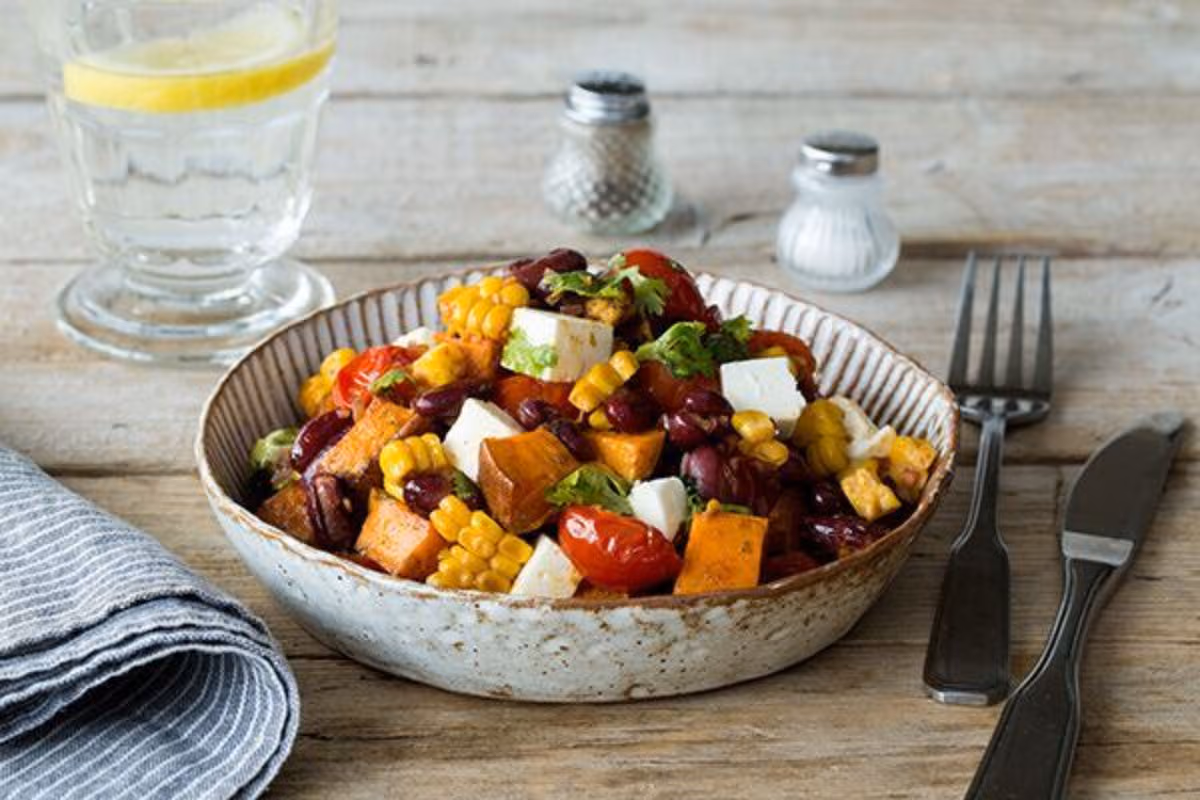 Zesty Corn & Red Bean Salad